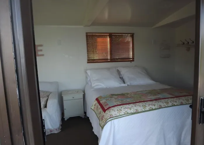 Long Bay Motor Camp
