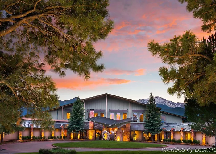 Colorado Springs 4 Star Hotels