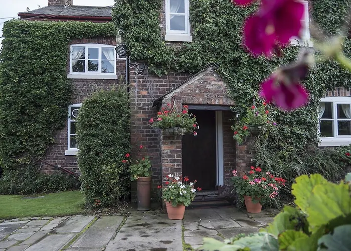 Ash Farm Country House