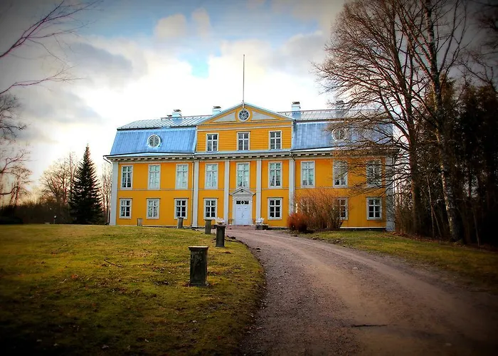 Mustion Linna / Svarta Manor