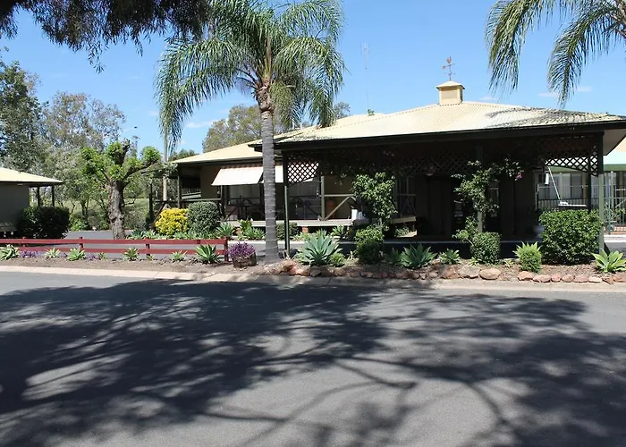 Lake Forbes Motel