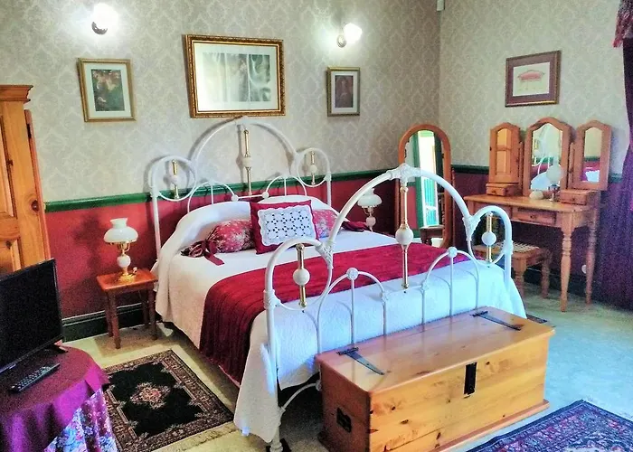 A Pilgrims Rest Guest House In Graskop