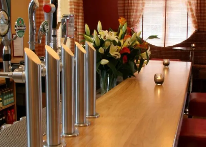 Innisfallen Hotel Fossa