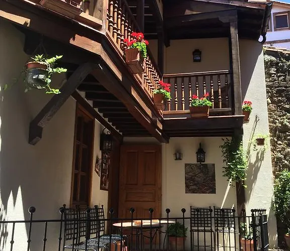 Pensión La Antigua
