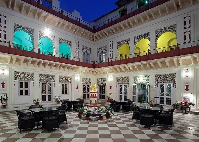 Laxmi Vilas Palace