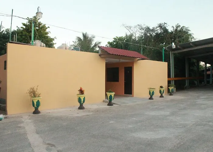 Hotel Puuc