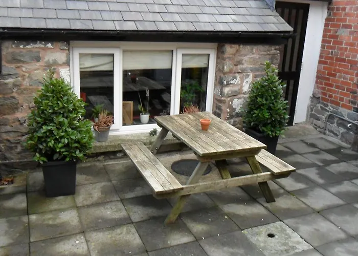 The Bear Bed & Breakfast Llanwddyn 