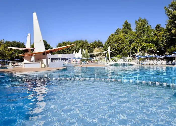 Ralitsa Aquaclub