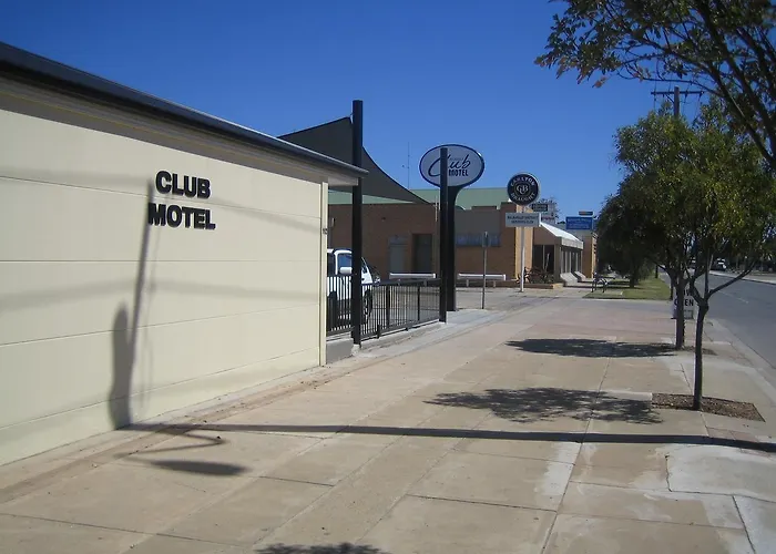 Balranald Club Motel