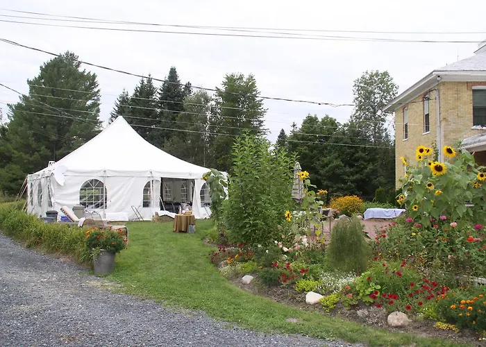 Auberge Taylor Manor