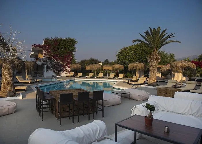 Golden Star Relax Hotel - Adults Only 16 Plus