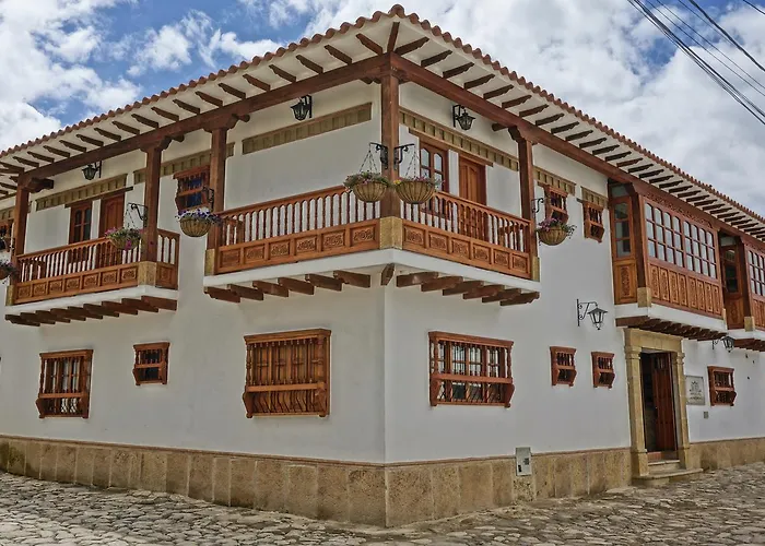 Hotel Campanario Real