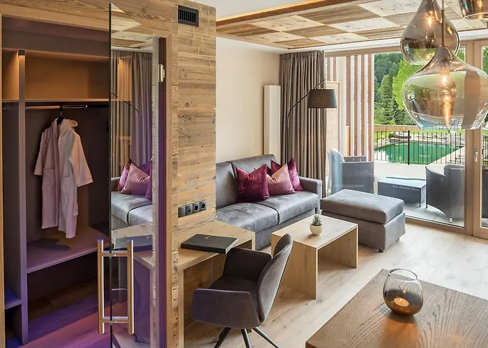 Hotel Kronblick Chienes