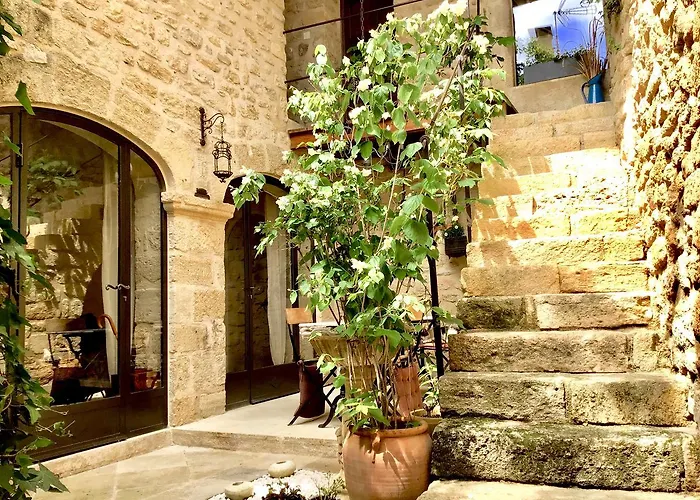 Un Patio En Luberon