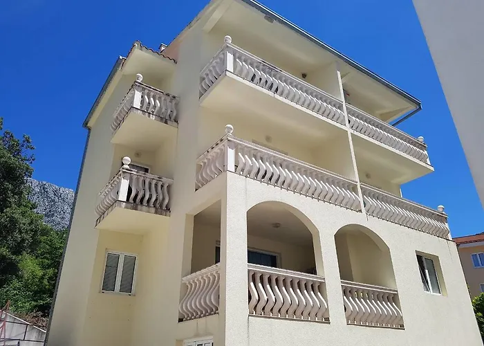 Villa Star