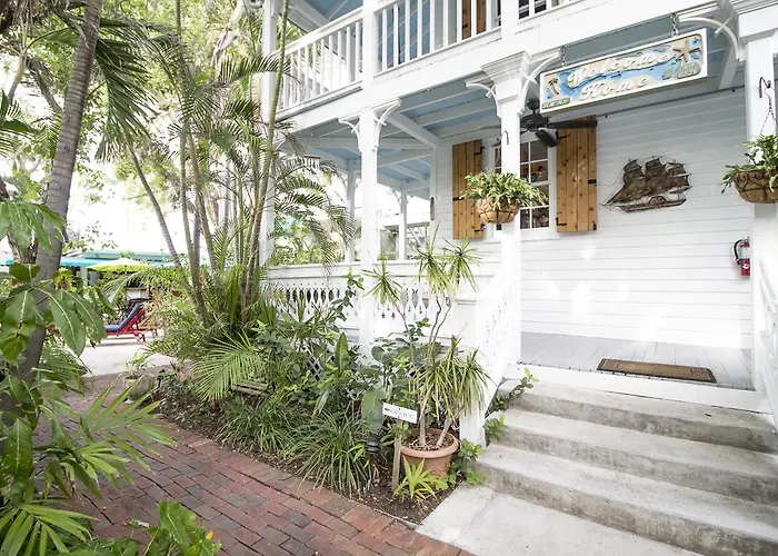 Key West Harbor Inn - Adults Only