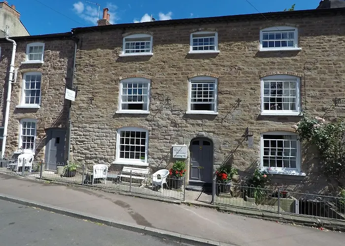The Whitehouse Ross-On-Wye