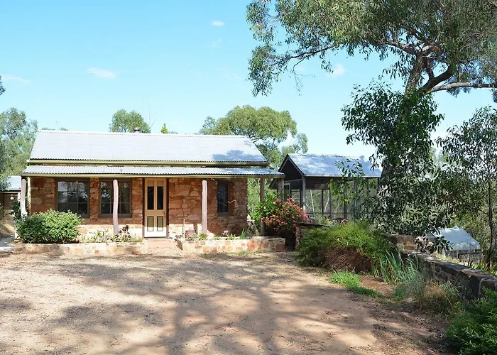 Trestrail Cottage Accommodation