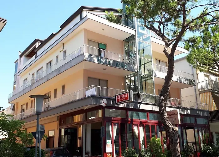 Hotel Villa Dina