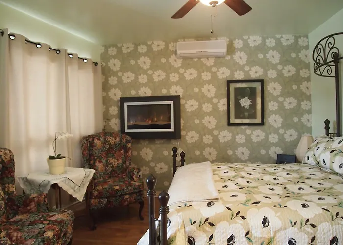 Our Valley View Bed & Breakfast Hampton