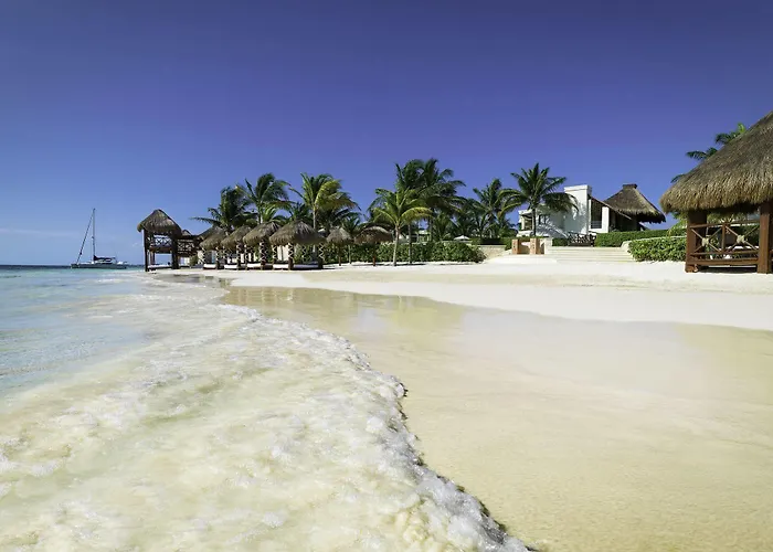 Margaritaville Island Reserve Riviera Cancún - A Karisma All-Inclusive Experience for All