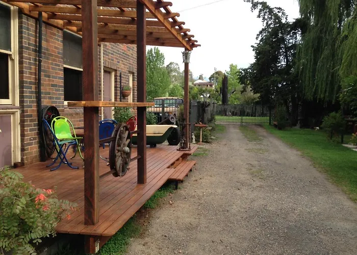Walcha Royal Cafe & Accommodation