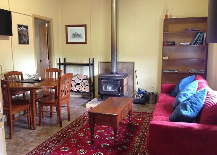 Walcha Royal Cafe & Accommodation