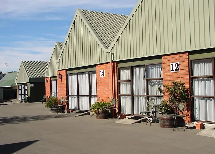 193 Aorangi Manor Motel