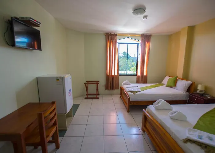 Hostal Andry Puerto Baquerizo Moreno