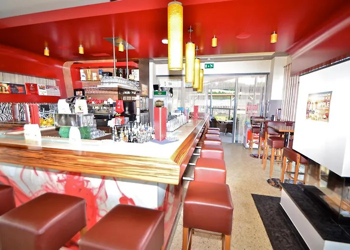 G.H. Knoll "Proellhofer" Cafe Bar Hills