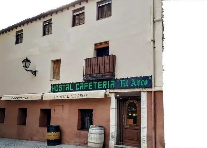 Hostal El Arco