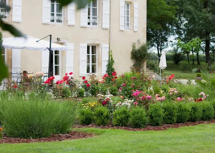 Maison d hotes de Charme Les Bruhasses Campagne Parc de 3 ha Vignoble familial Armagnac