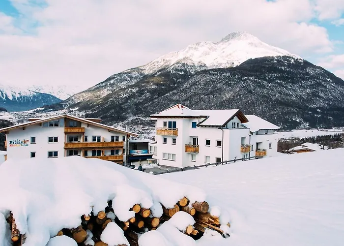 Pitzis Kinderhotel - Family Only Arzl im Pitztal