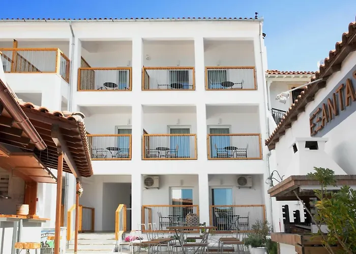 Megali Ammos House