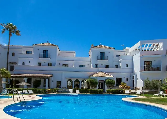 Hotel Dona Lola Zahara