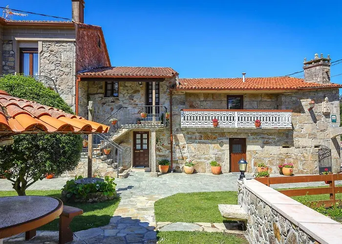Casa Raúl Lires