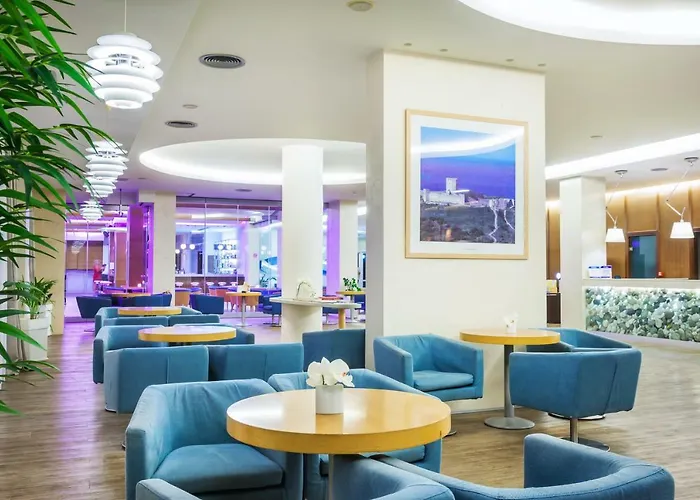 Poseidon Palace Leptokaryá