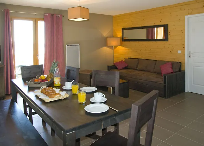 Lagrange Vacances Le Pic de l'Ours Font-Romeu-Odeillo-Via