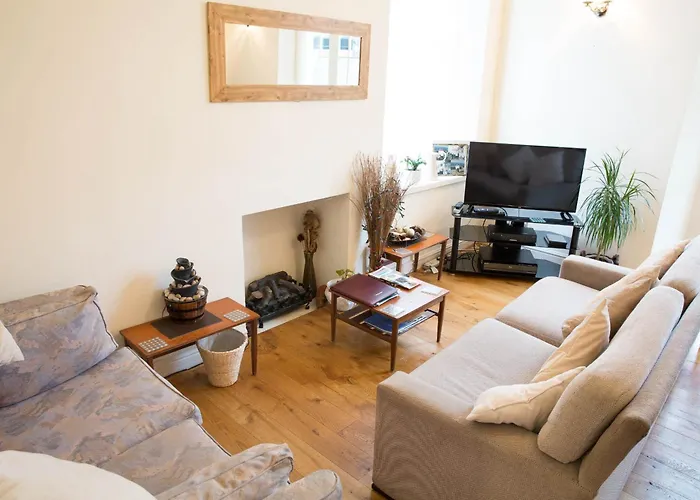Llwyn Onn Guest House