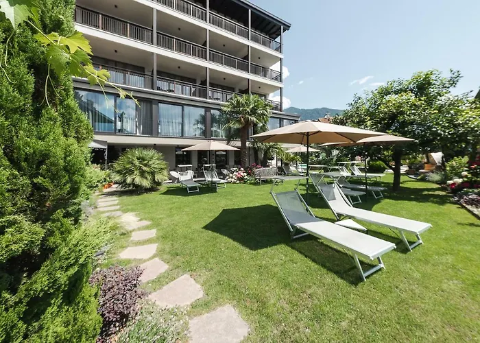 Hotel - Appartements Schmied Hans Schenna