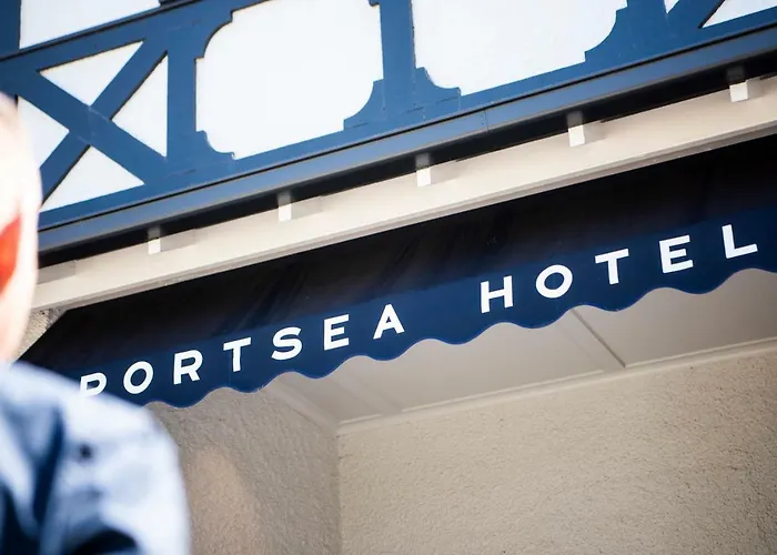 Portsea Hotel
