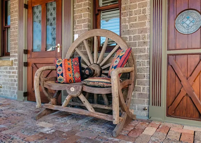 Old Bank Boutique Hotel
