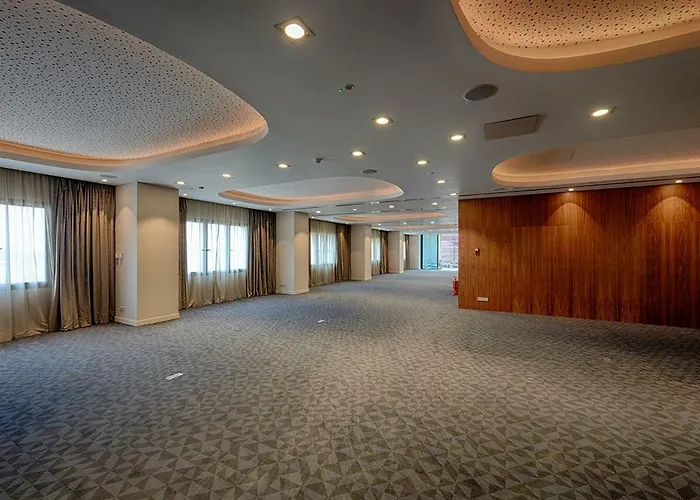 M Suite