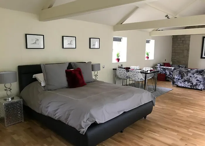 Hemples Lodge