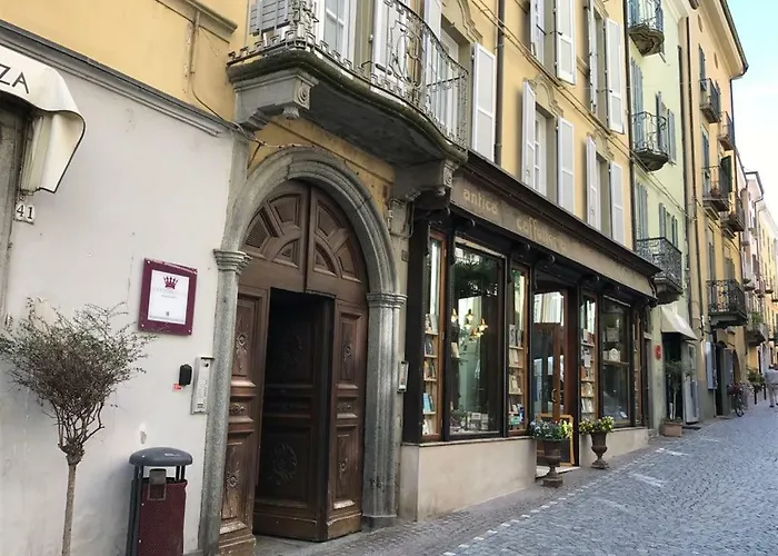 Aparthotel Rearduinoivrea