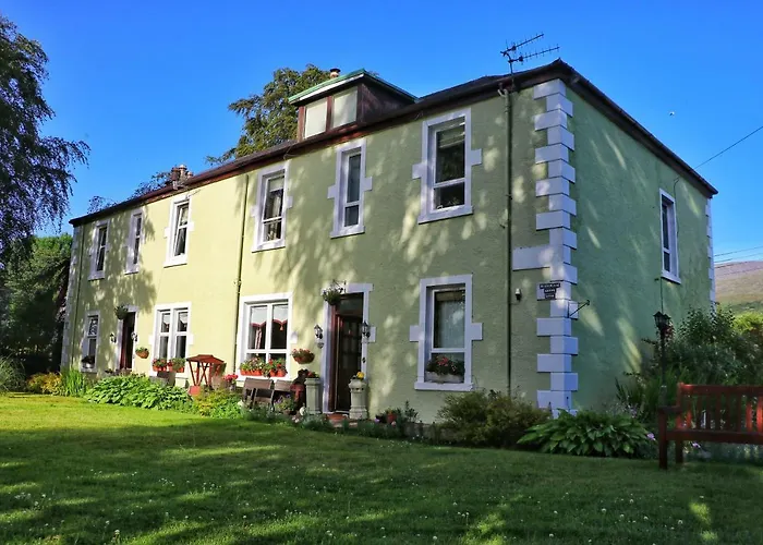 Inverlochy Villas (Adults Only)