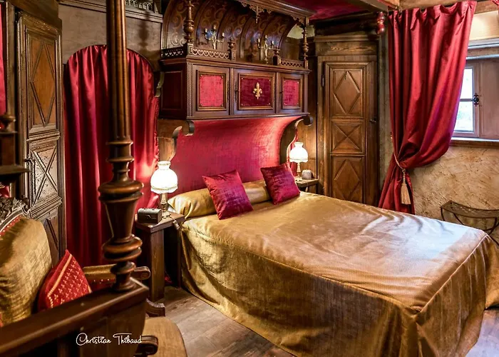 Suite Cardinale 40m2 chambre d' hôte du Mas Fabrègue
