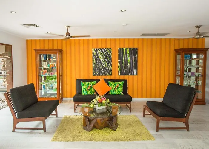 Turtle Cove Beach Resort - Adults Only Lgbtqia & Allies