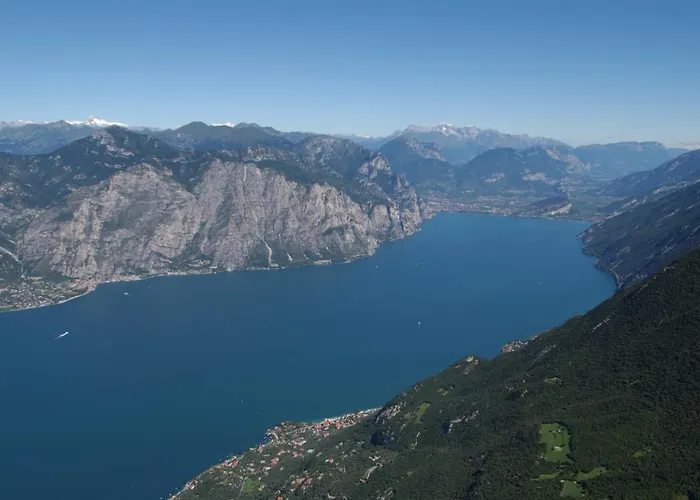 Etra Suites & Apartments Riva del Garda