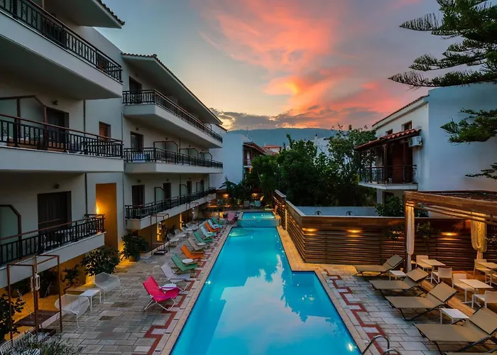 Bourtzi Hotel Skiathos Town